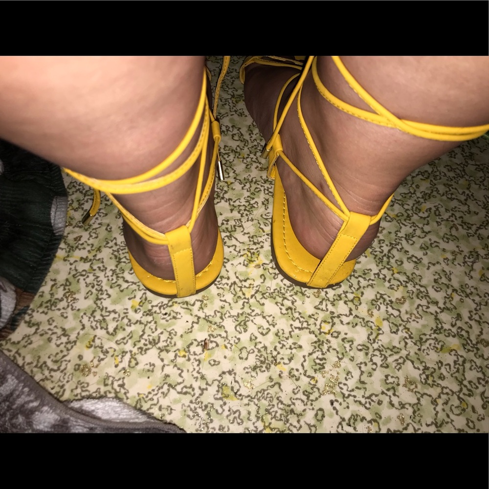 Sandals - Picture 3 of 5